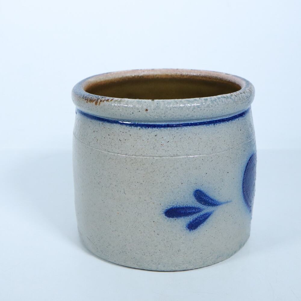 VTG Rowe Pottery Works 1985 Cobalt Heart Crock Salt Glaze Stoneware 5 1/2 - Picture 3 of 9